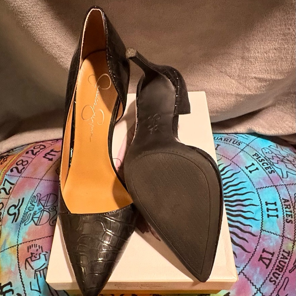 Jessica Simpson Black Textured Heels